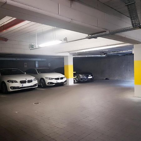 Very Berry - Orzeszkowej 10 - Mtp Apartment, Parking, Balcony, Check In 24H Poznan Luaran gambar